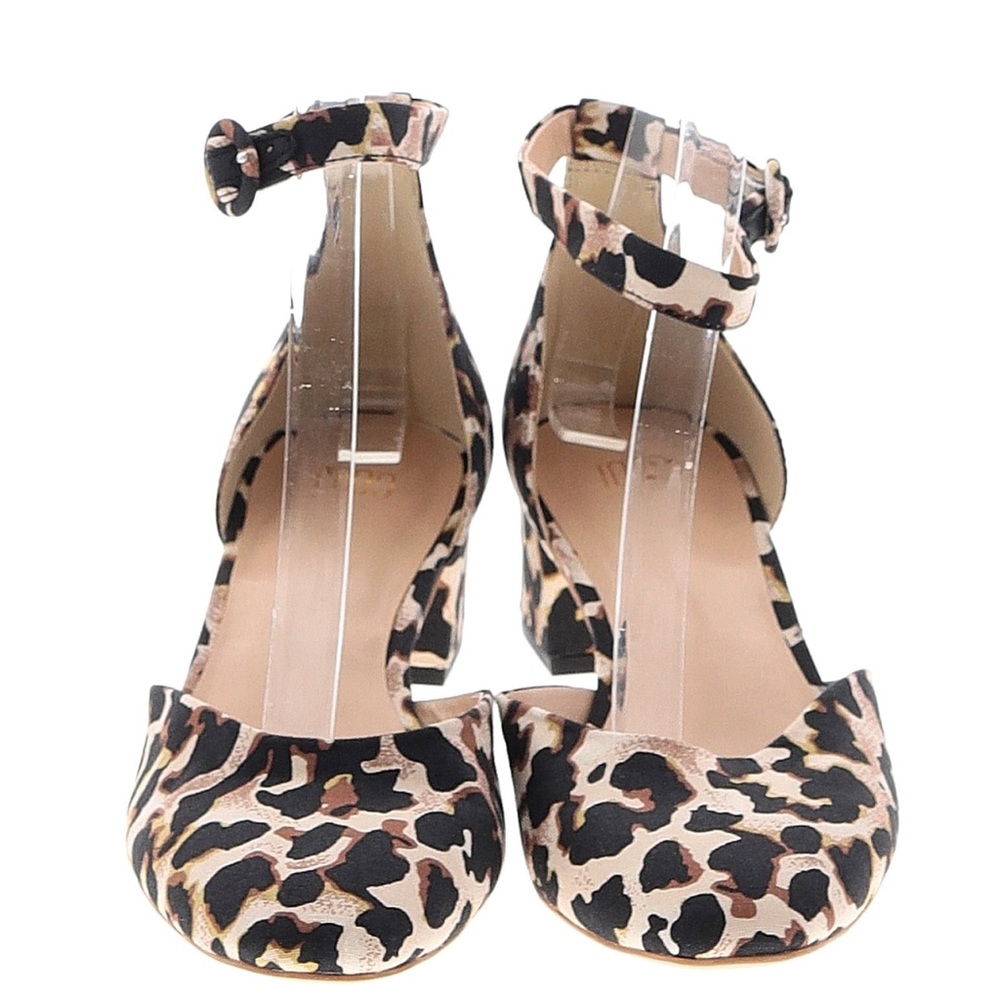 Cabi KIKI Ankle Strap Leopard Print Shoes Women's Size 9. EUC